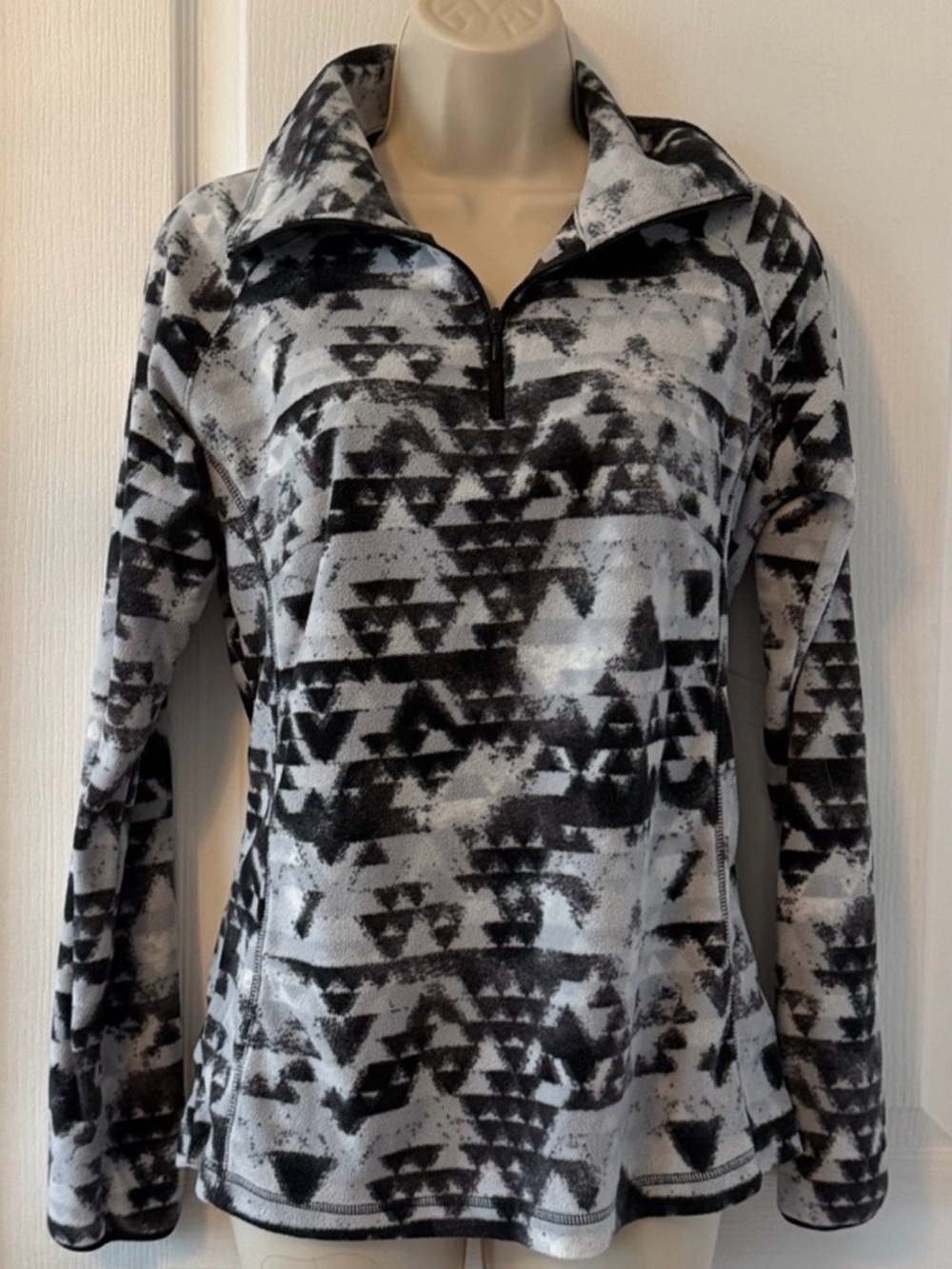 Columbia Black Gray Fleece Quarter Zip Pullover Geometric Print Women’s M